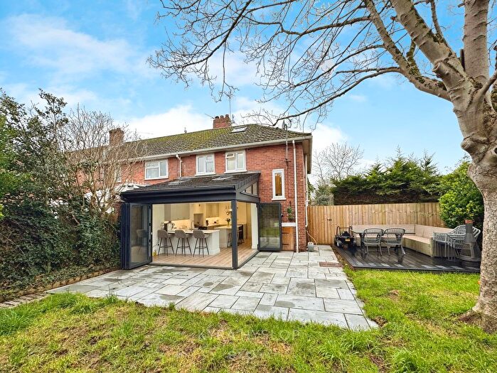 3 Bedroom End Of Terrace House For Sale In Hillyfield Road, Exeter, EX1