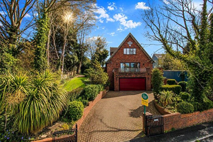 4 Bedroom Semi Detached House For Sale In Tun Lane, South Hiendley, Barnsley, S72