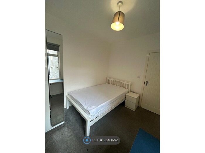 6 Bedroom Terraced House To Rent In Garnier Street, Portsmouth, PO1