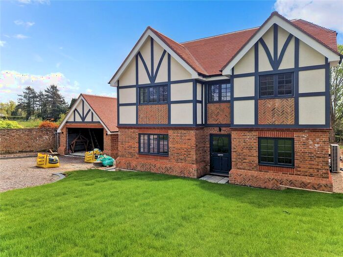 4 Bedroom Detached House To Rent In Lewes Road, Haywards Heath, West Sussex, RH17