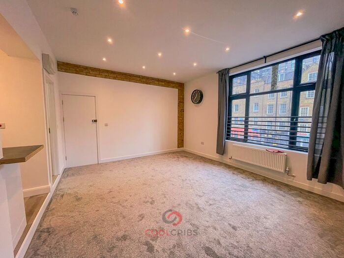 1 Bedroom Flat To Rent In Shoreditch High Street, London, E1
