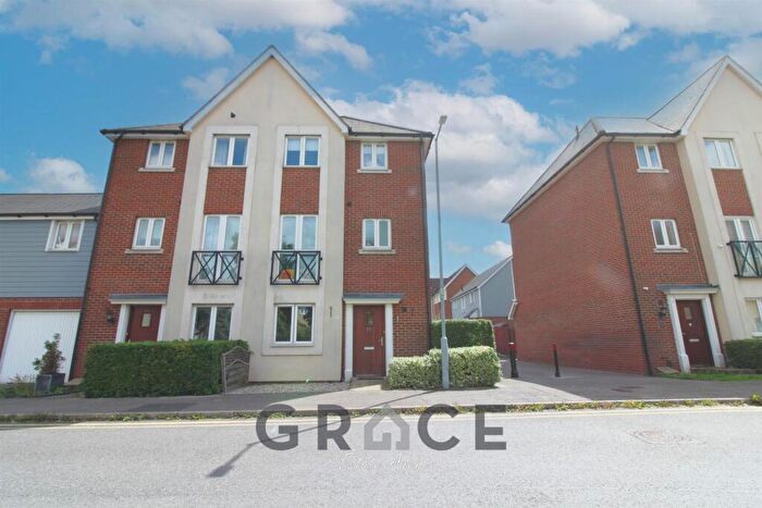 4 Bedroom Town House For Sale In Saturn Road, Ipswich, IP1