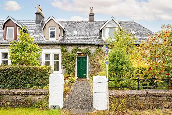 2 Bedroom Terraced House For Sale In Ben Arthur Pace, Lochgoilhead, PA24