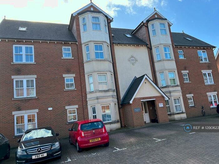 2 Bedroom Flat To Rent In Burdock Court, Maidstone, ME16