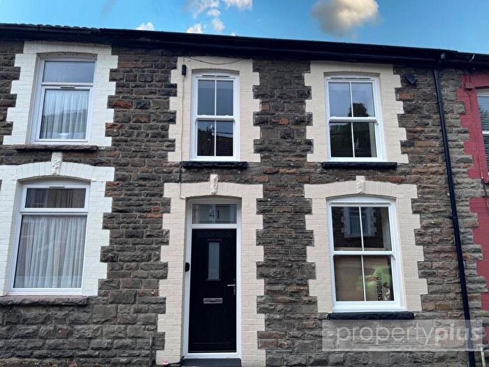3 Bedroom Terraced House For Sale In Troedyrhiw Terrace, Treorchy, CF42
