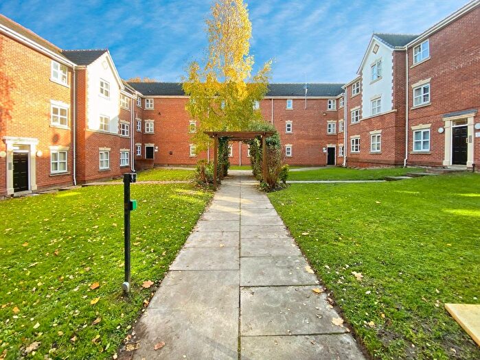 2 Bedroom Flat To Rent In Greenwood Road, Manchester, M22