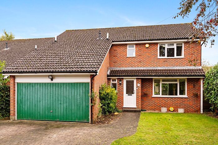 4 Bedroom Detached House For Sale In The Ridgway, Sutton, SM2