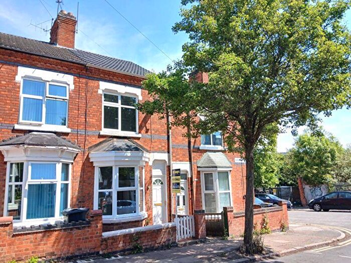 4 Bedroom Terraced House For Sale In Norman Street, Off Narborough Road, LE3