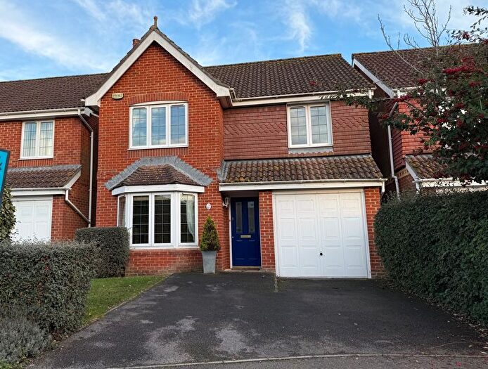 4 Bedroom Detached House For Sale In Nicolson Close, Tangmere, Chichester, PO20