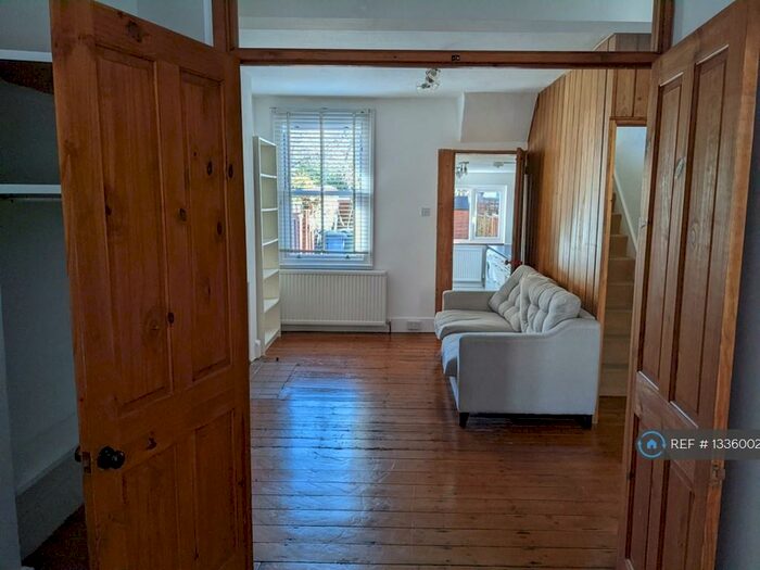 2 Bedroom Terraced House To Rent In Malta Road, Cambridge, CB1