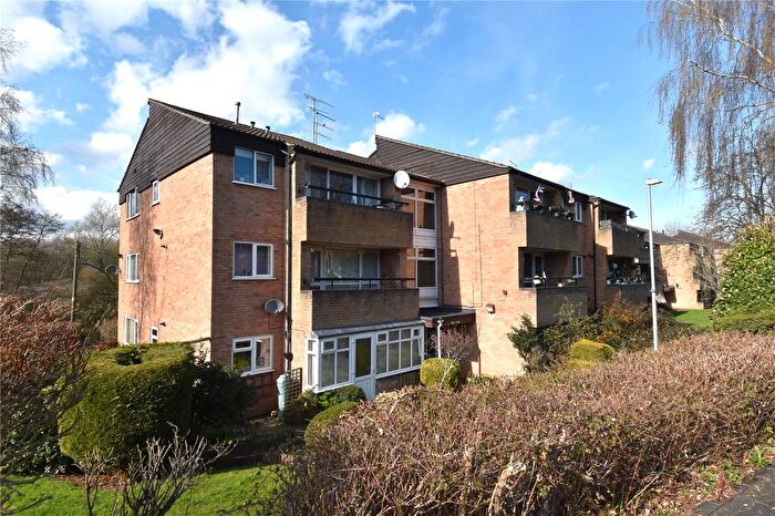 2 Bedroom Flat For Sale In The Scotlands, Droitwich, Worcestershire, WR9