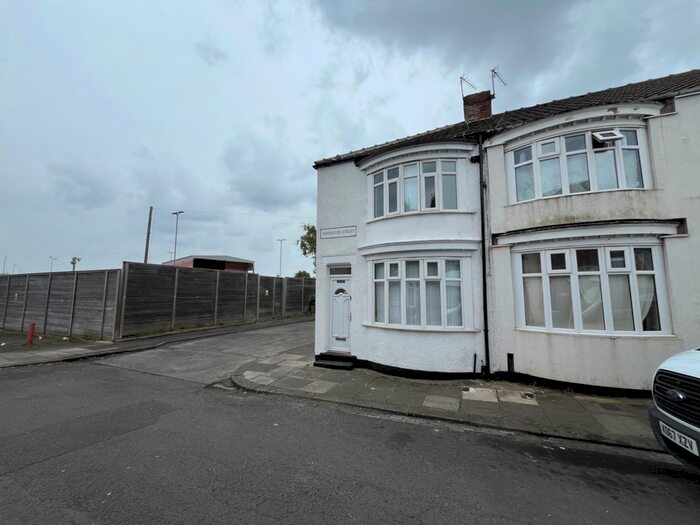 3 Bedroom End Of Terrace House To Rent In Thornton Street, Middlesbrough, North Yorkshire, TS3