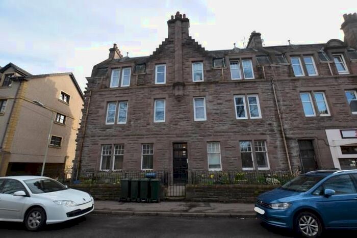 2 Bedroom Flat To Rent In Friar Street, Perth, PH2