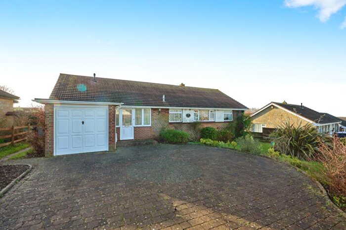 3 Bedroom Bungalow For Sale In Long Lane, Newport, Isle Of Wight, PO30