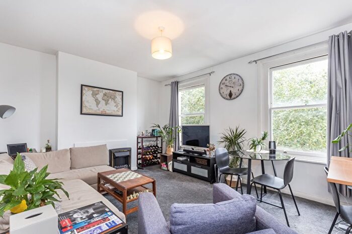 1 Bedroom Flat To Rent In Bravington Road, London, W9