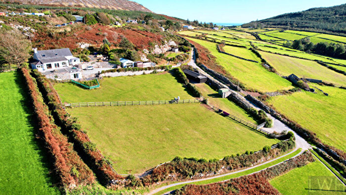 3 Bedroom Equestrian Facility For Sale In Tan Y Graig, Mynydd Nefyn - .ac, LL53