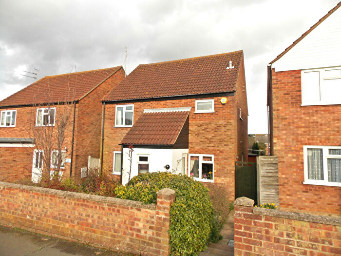4 Bedroom Detached House To Rent In Western Avenue, Felixstowe, IP11