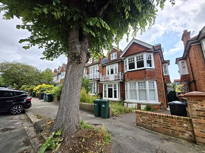 2 Bedroom Property To Rent In Wilbury Villas, Hove, BN3