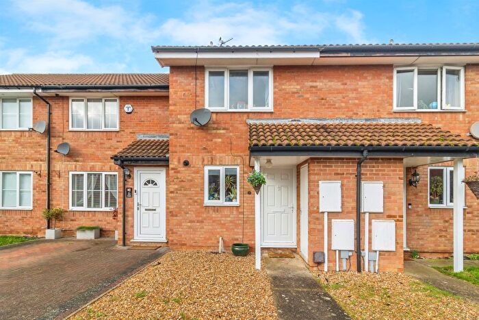 2 Bedroom Terraced House For Sale In Friary Gardens, Newport Pagnell, MK16
