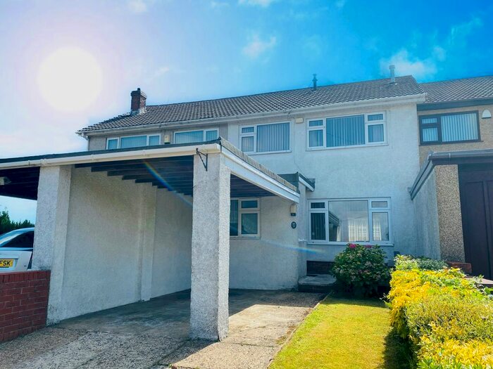 3 Bedroom Property To Rent In Cnap Llwyd Road, Morriston, Swansea, SA6