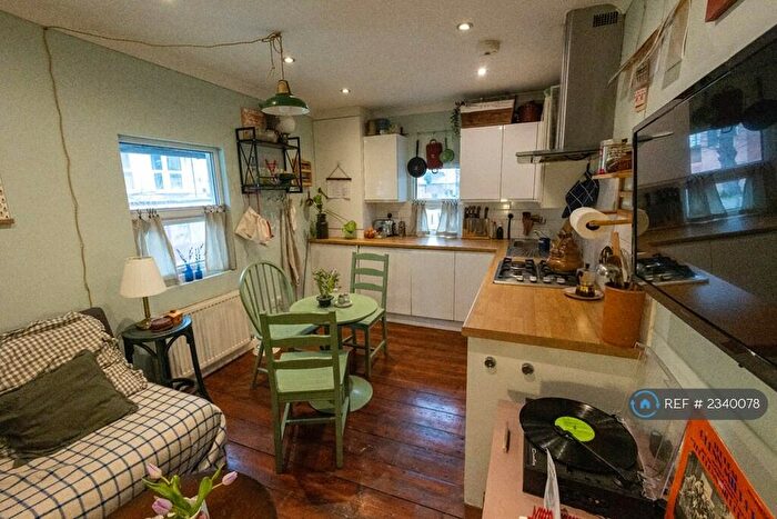 2 Bedroom Flat To Rent In Marischal Road, London, SE13