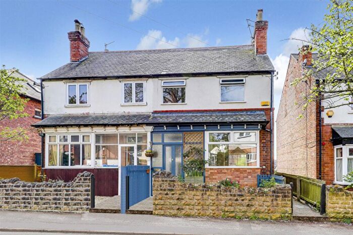 3 Bedroom Semi Detached House For Sale In Rufford Road, Nottingham, NG5