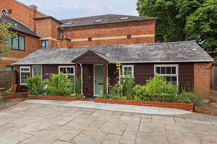 1 Bedroom Cottage To Rent In Milton Road, Wokingham, RG40