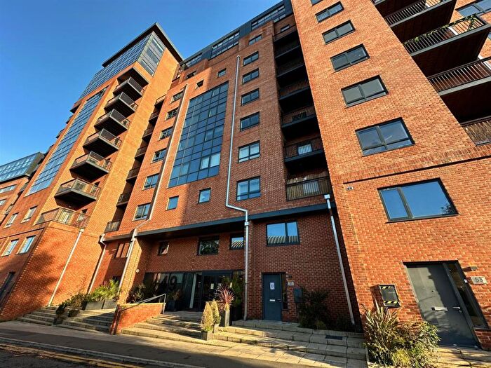 2 Bedroom Apartment To Rent In Kings Dock Mill, Hurst Street, Liverpool, L1