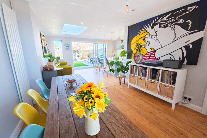 3 Bedroom End Of Terrace House For Sale In Albion Street, Southwick, BN42