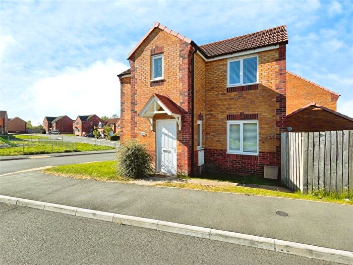 3 Bedroom Detached House For Sale In Masefield Avenue, Holmewood, Chesterfield, Derbyshire, S42
