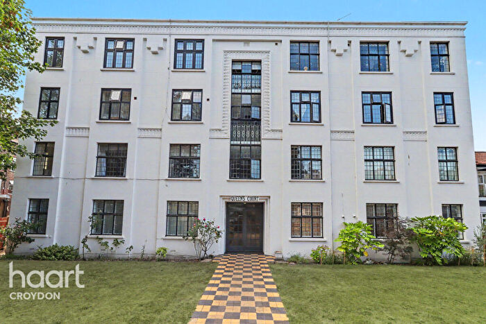 3 Bedroom Block Of Apartments For Sale In Warham Road, South Croydon, CR2