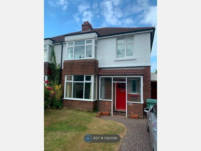 4 Bedroom Semi-Detached House To Rent In Yew Tree Road, Tunbridge Wells, TN4