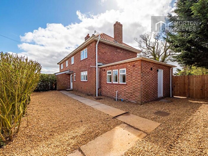 3 Bedroom Semi Detached House For Sale In Well Green, Frettenham, Norwich, NR12