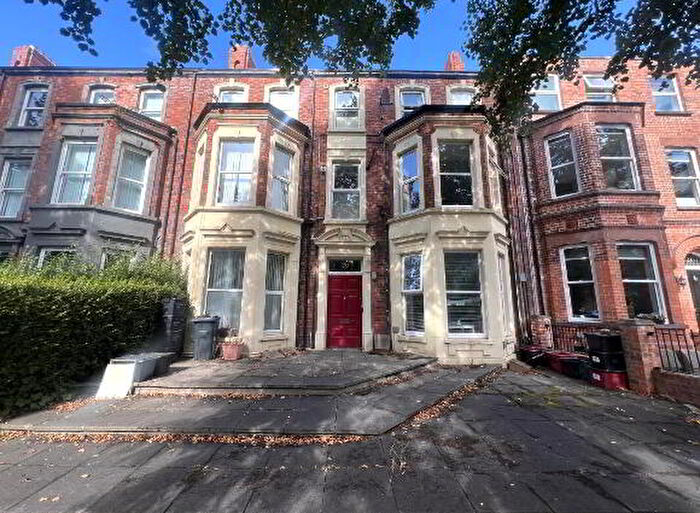 1 Bedroom Apartments To Rent In Apt, Wellington Park, Belfast, BT9