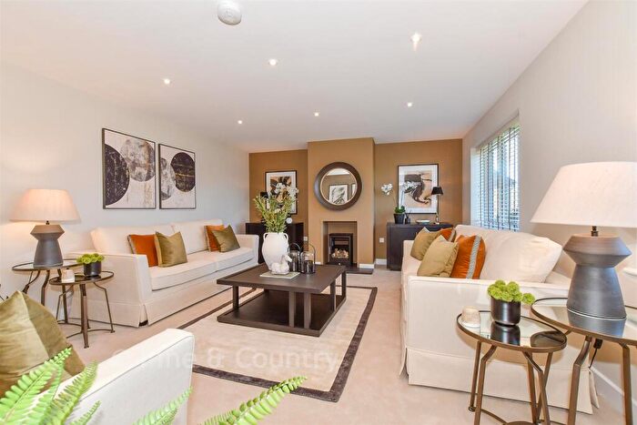 5 Bedroom Detached House For Sale In Barley Drive, Grasmere Gardens F&C, Chestfield, Whitstable, Kent, CT5