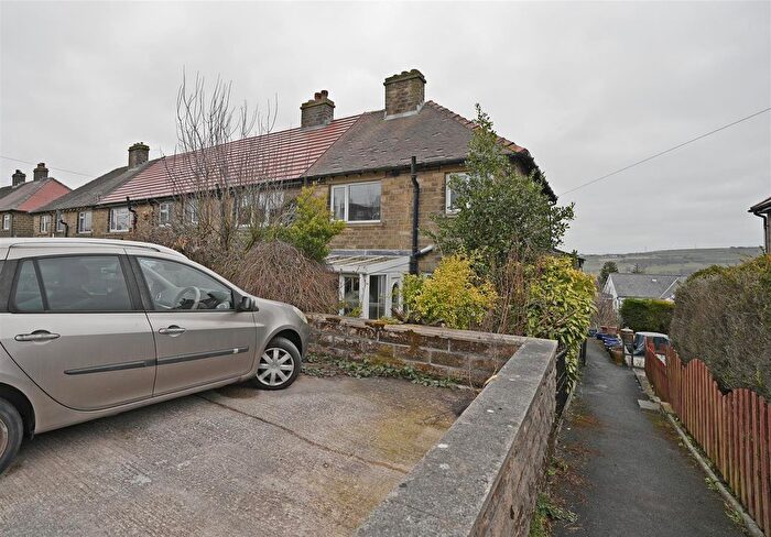 2 Bedroom End Of Terrace House For Sale In North Royd, Barkisland, Halifax, HX4