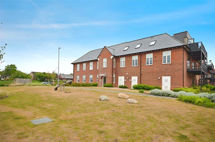 2 Bedroom Flat To Rent In Rowden Court, Spitfire Approach, Hornchurch, Essex, RM12