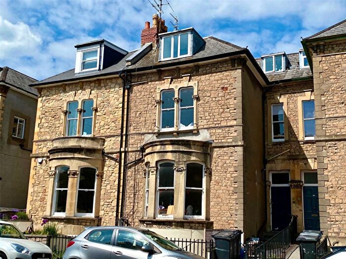 2 Bedroom Flat For Sale In All Saints Road, Clifton, Bristol, BS8