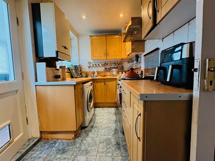 3 Bedroom Terraced House For Sale In Abbots Road, Edgware, HA8