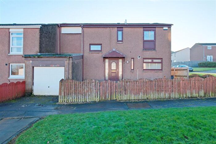 4 Bedroom End Of Terrace House To Rent In Striven Terrace, Hamilton, ML3