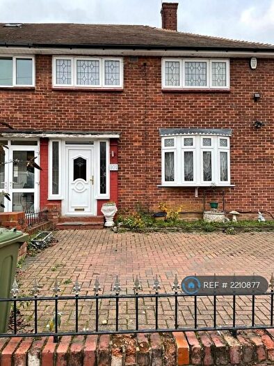 3 Bedroom Terraced House To Rent In Retford Road, Romford, RM3