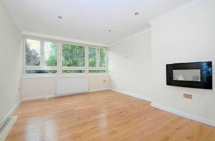 3 Bedroom Flat To Rent In Rowcross Street, Bermondsey, SE1