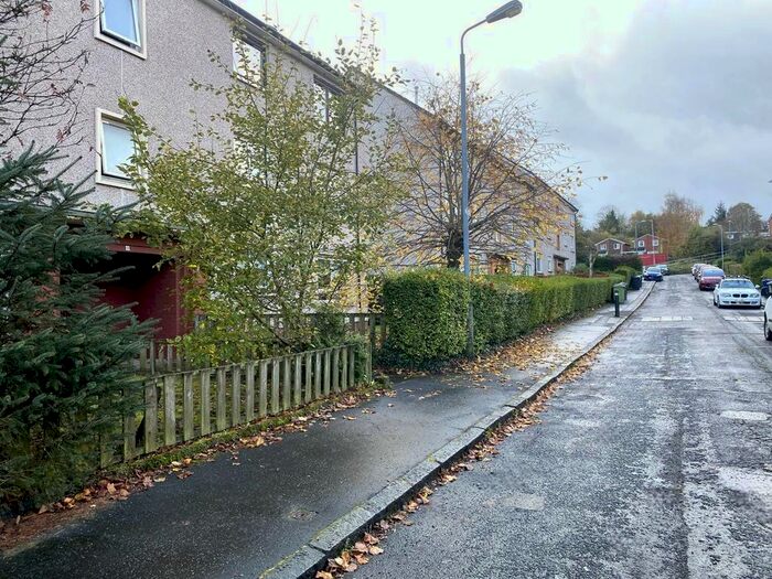2 Bedroom Flat To Rent In Dalmeny Drive, Barrhead, Glasgow, G78