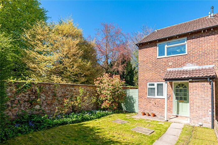 2 Bedroom End Of Terrace House For Sale In Lambourn Place, Lambourn, Hungerford, Berkshire, RG17