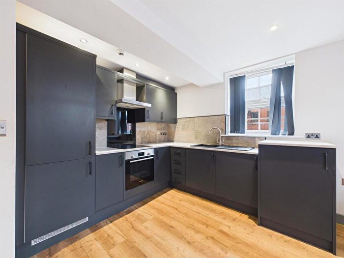 2 Bedroom Apartment To Rent In Queens Road, Nuneaton, CV11