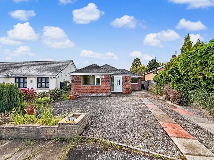 3 Bedroom Detached Bungalow For Sale In Ferndale Avenue, Whitefield, M45