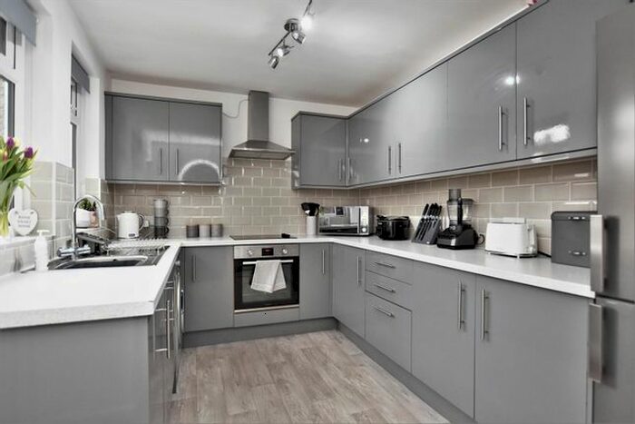 2 Bedroom Property To Rent In Portsmouth Street, Walney, Barrow-In-Furness, LA14