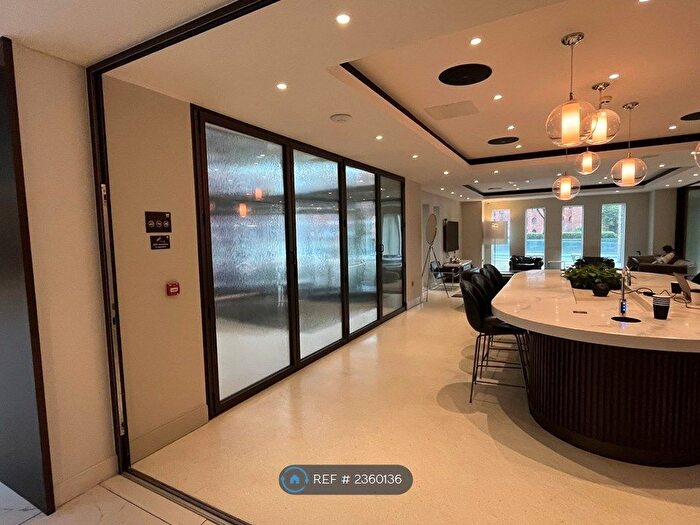 1 Bedroom Flat To Rent In Chester Road, Manchester, M15