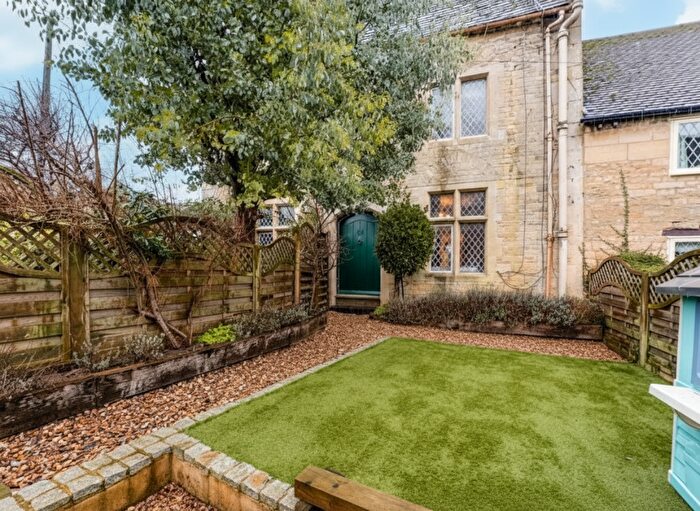 3 Bedroom Cottage For Sale In Little Oakley, NN18