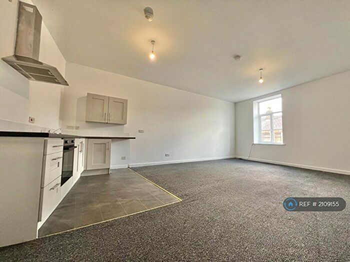 1 Bedroom Flat To Rent In Porter Street, Bury, BL9